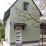 Oeroemzoeld Vendeghaz