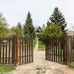 Oeroemzoeld Vendeghaz Nagymaros