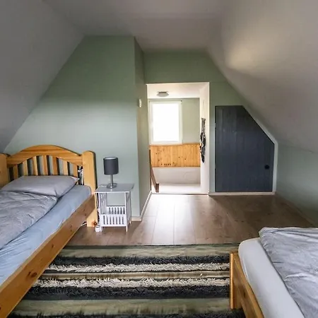 펜션 Oeroemzoeld Vendeghaz 나기마로스