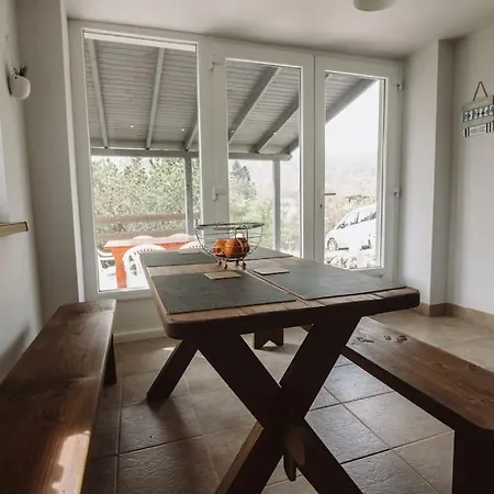 Oeroemzoeld Vendeghaz