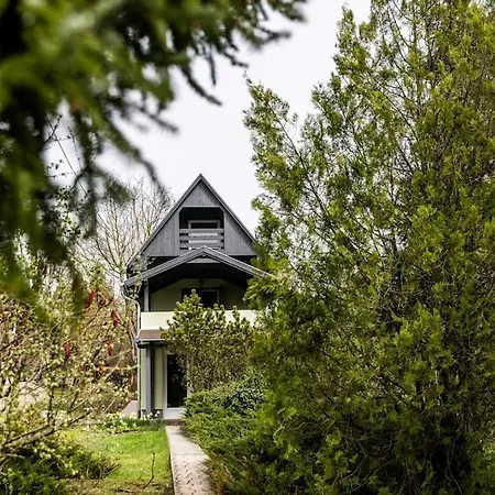 Oeroemzoeld Vendeghaz 나기마로스