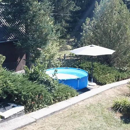 펜션 Oeroemzoeld Vendeghaz 나기마로스